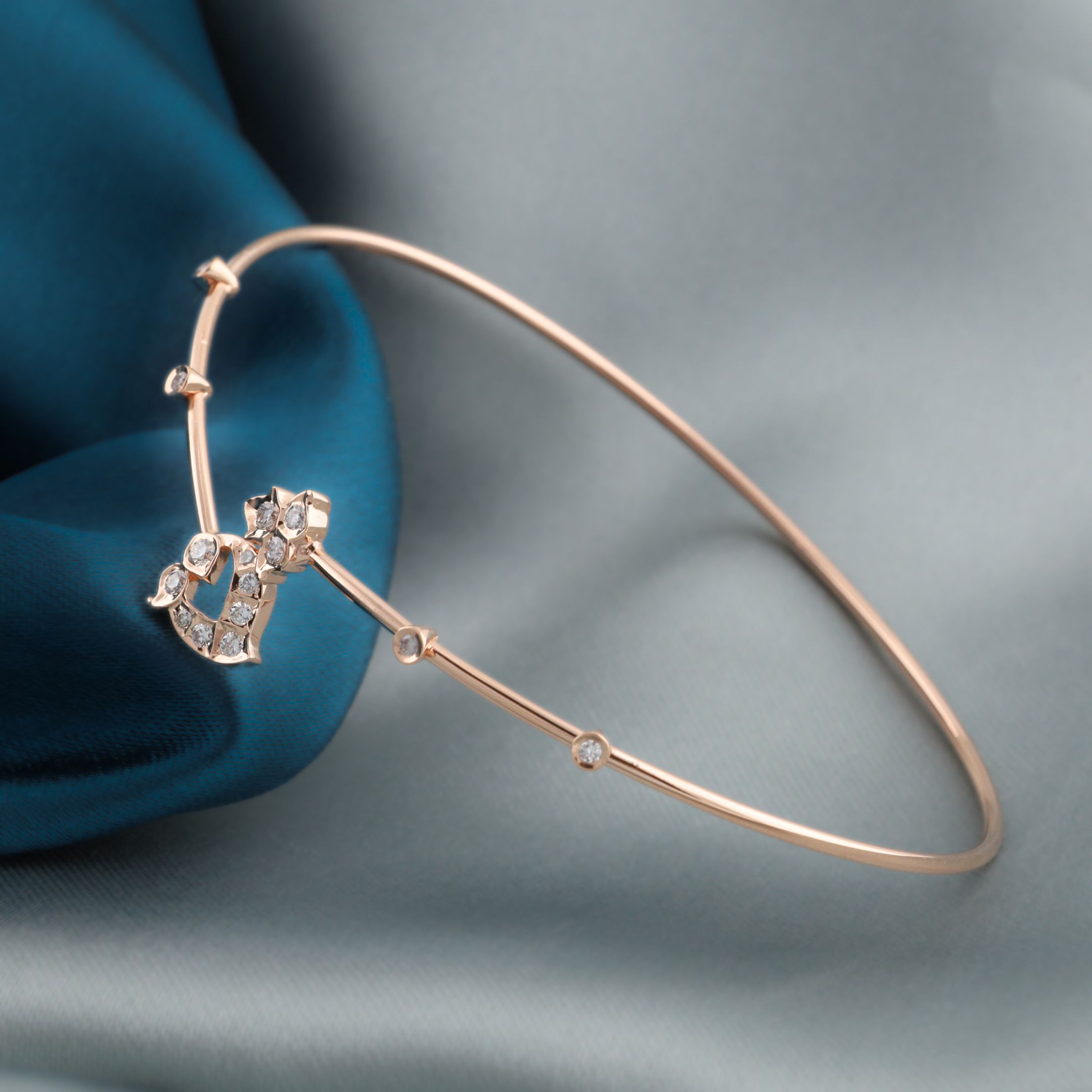 The Kzdia Bracelet