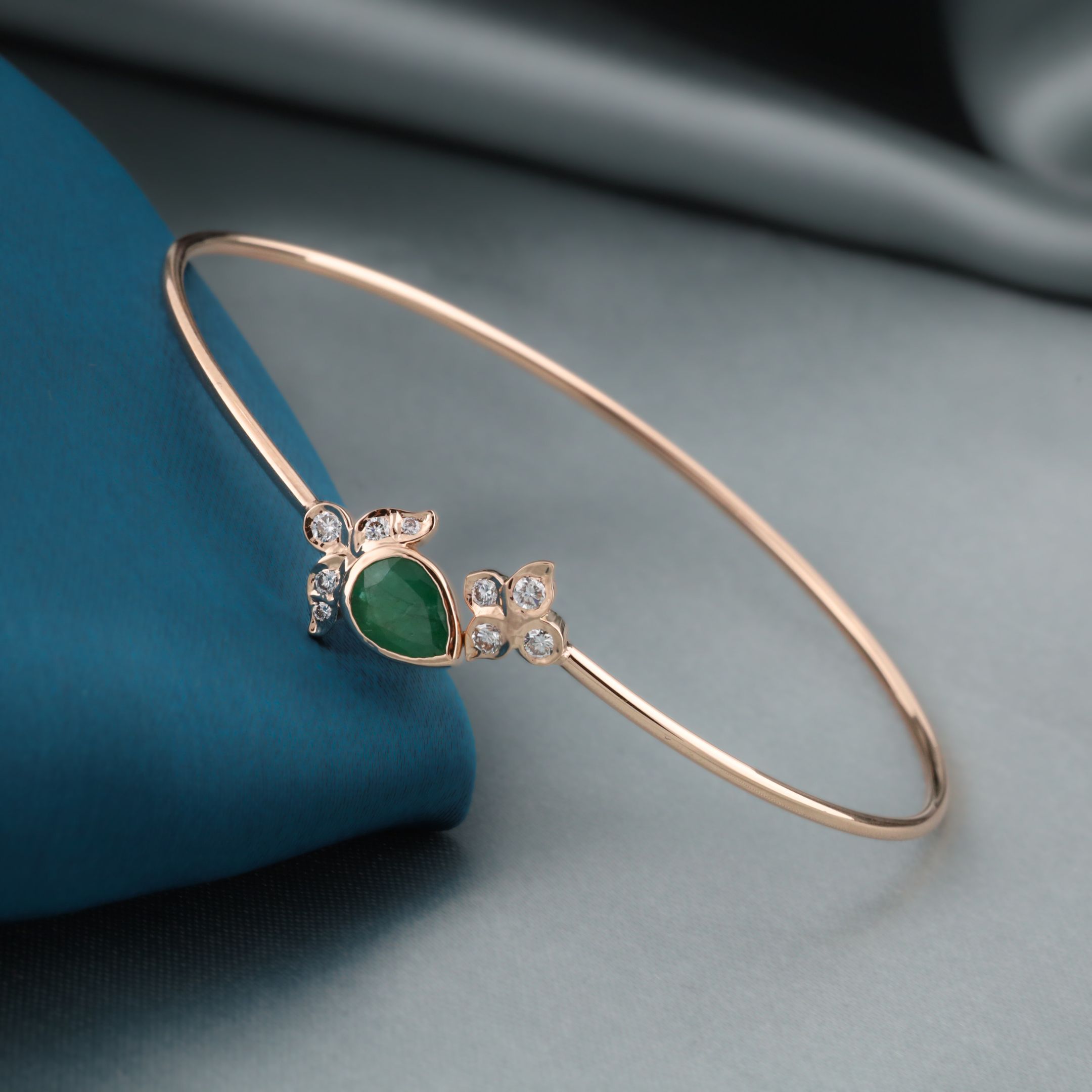 The Emrdil Bracelet